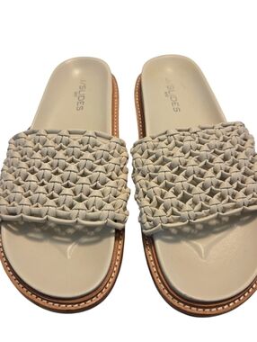J/Slides NYC Slip On Robie Sandals Comfort Soft Woven Size 9 Off White